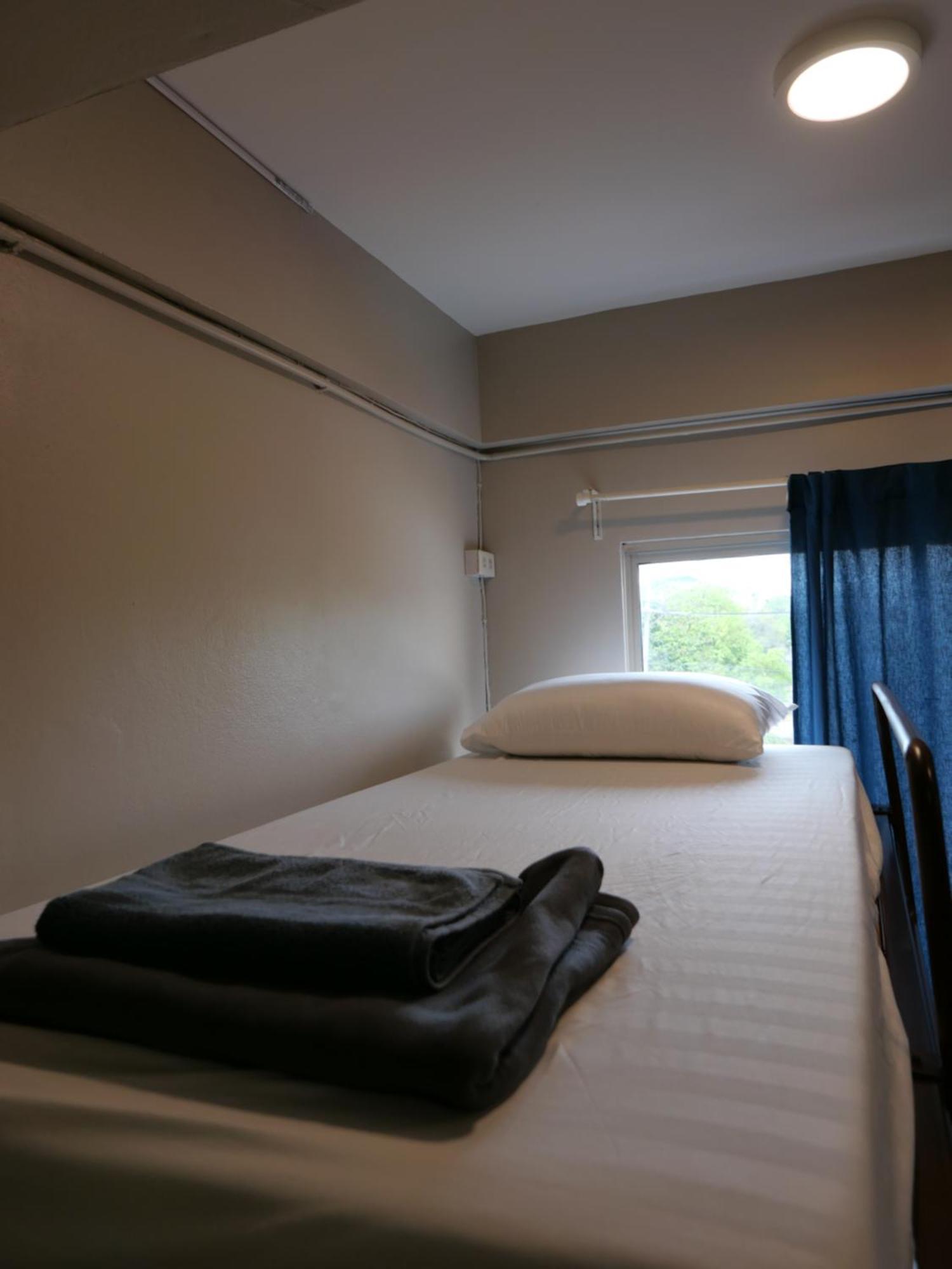 Films House Hostel Bang Saen Exterior photo