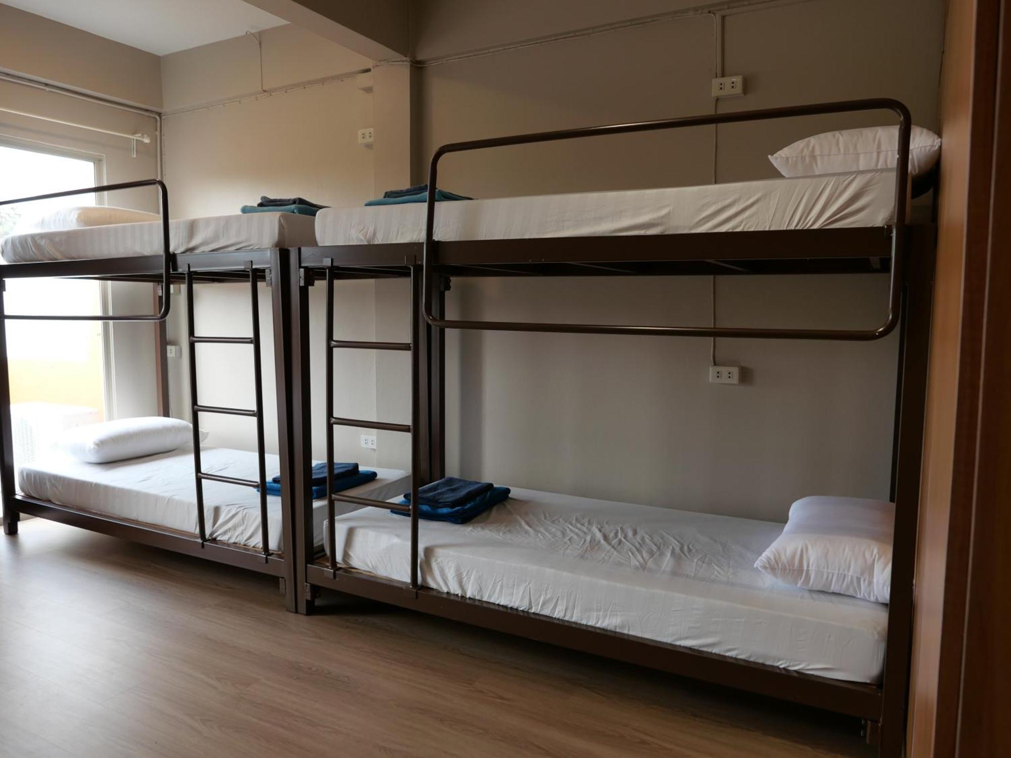 Films House Hostel Bang Saen Exterior photo